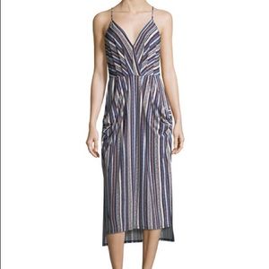 BCBG dress with pockets!